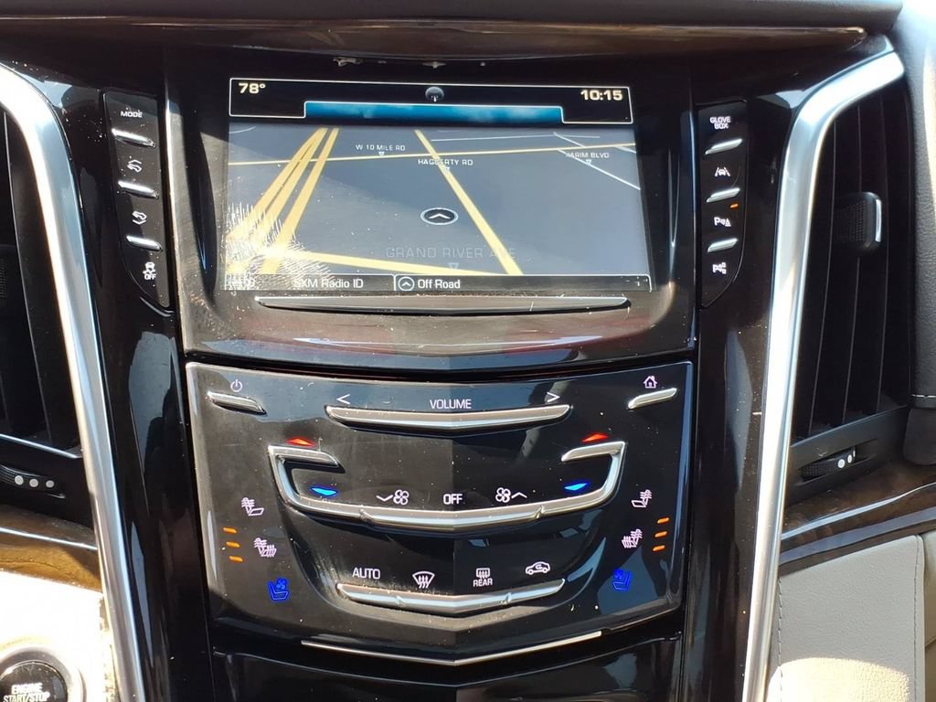 Used 2019 Cadillac Escalade Premium Luxury w/ LPO, Radiant Package AWD/4WD image 19