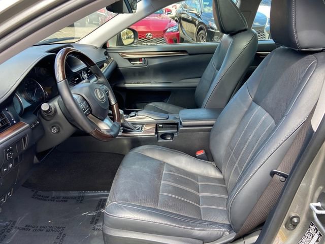 Used 2017 Lexus ES 300h image 20