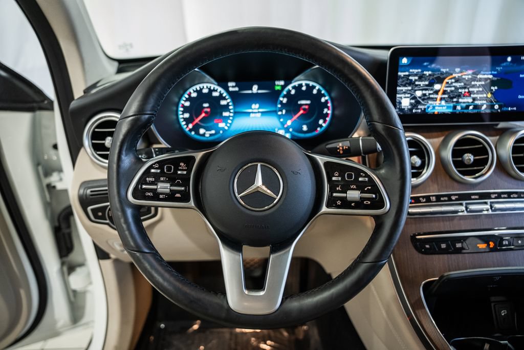 Used 2021 Mercedes-Benz GLC 300 4MATIC w/ Driver Assistance Package image 29