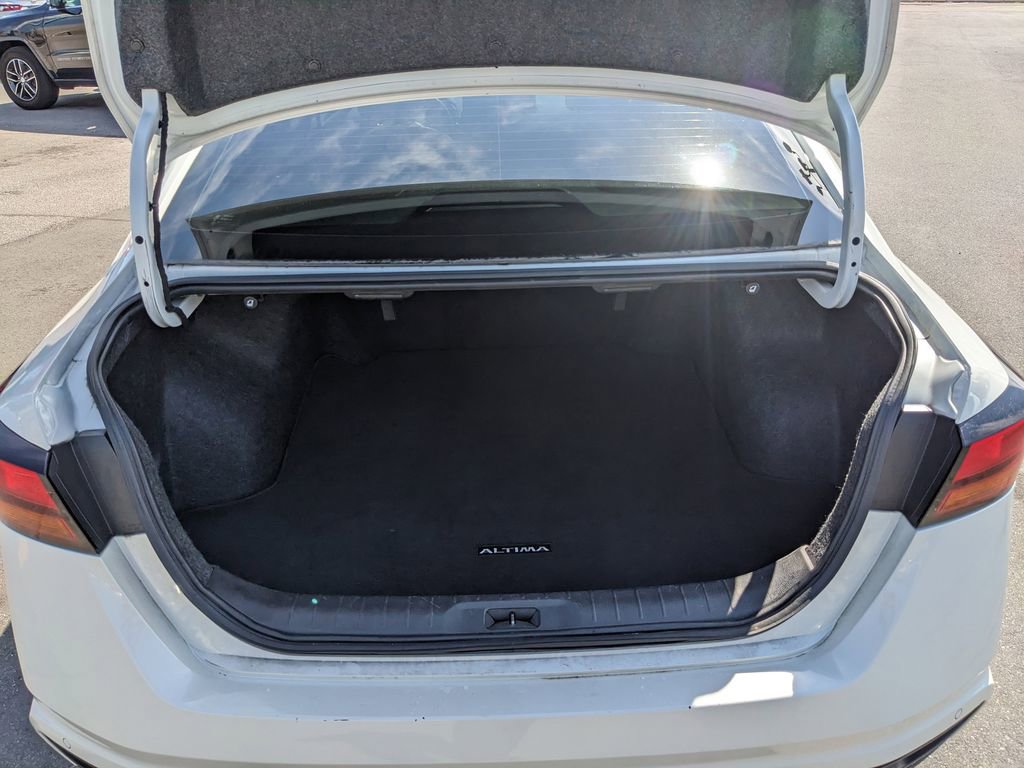 Used 2023 Nissan Altima 2.5 SL image 12