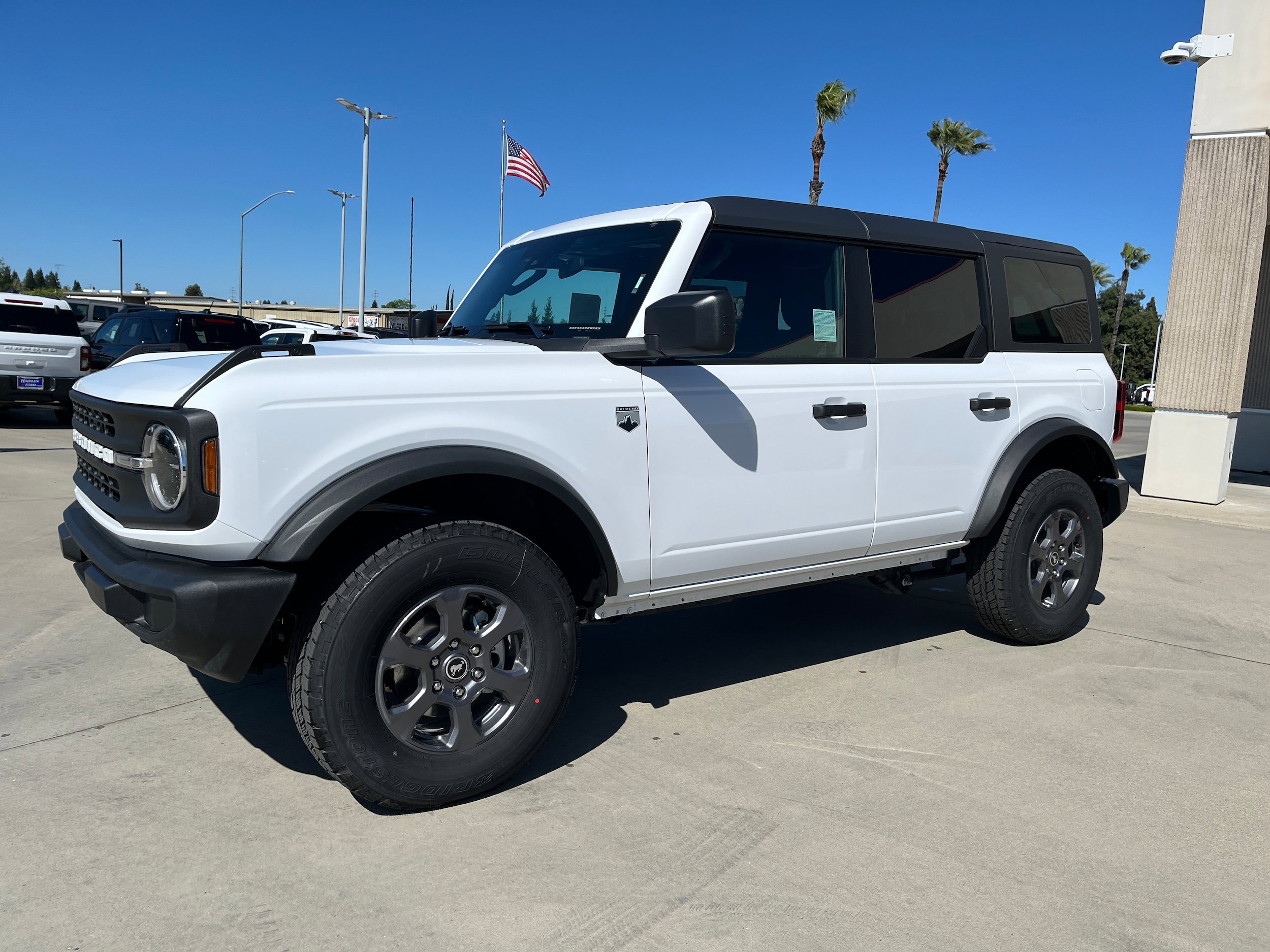 New 2026 Ford Bronco Big Bend AWD/4WD image 1