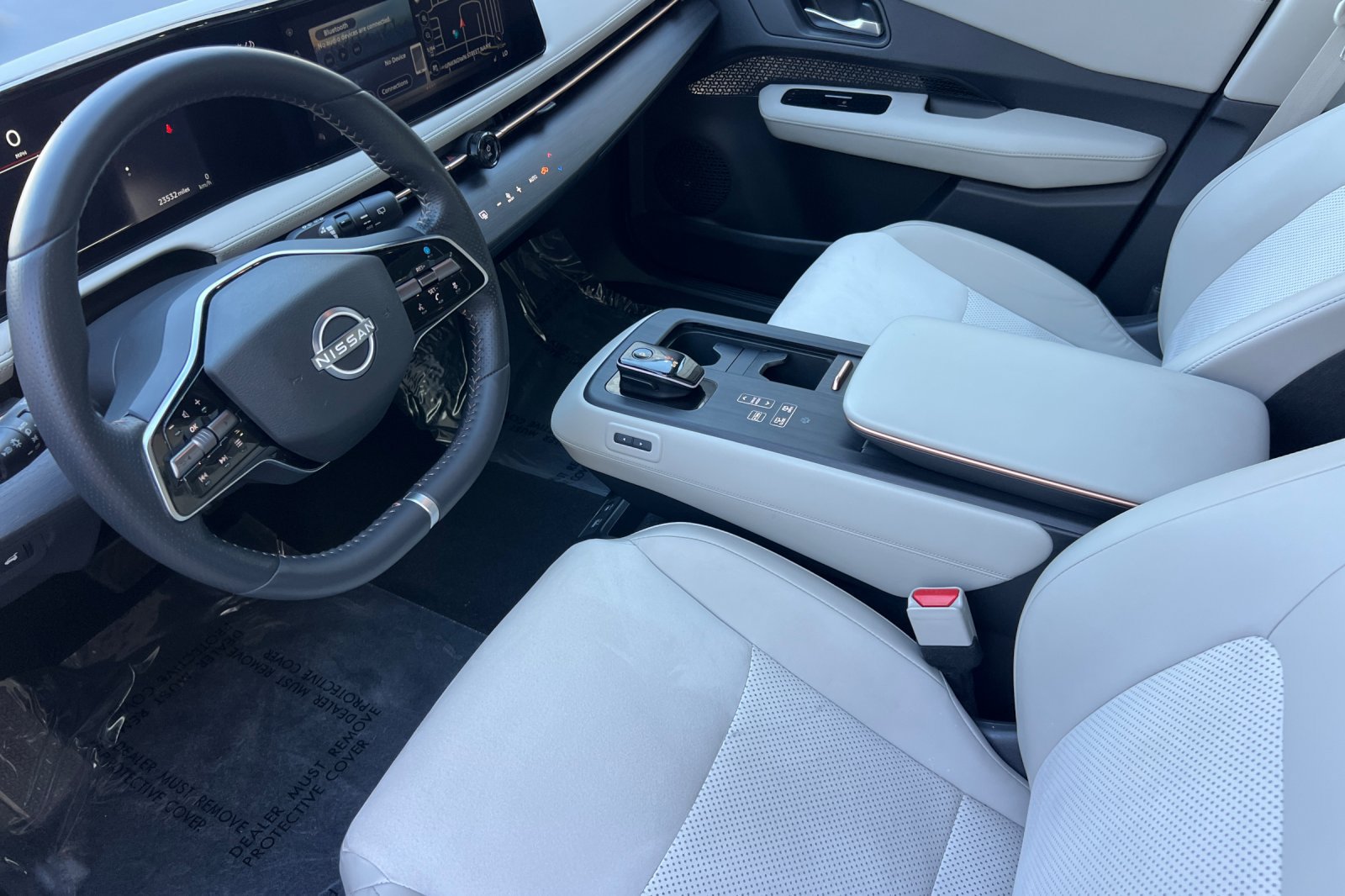 Certified 2023 Nissan Ariya FWD image 10