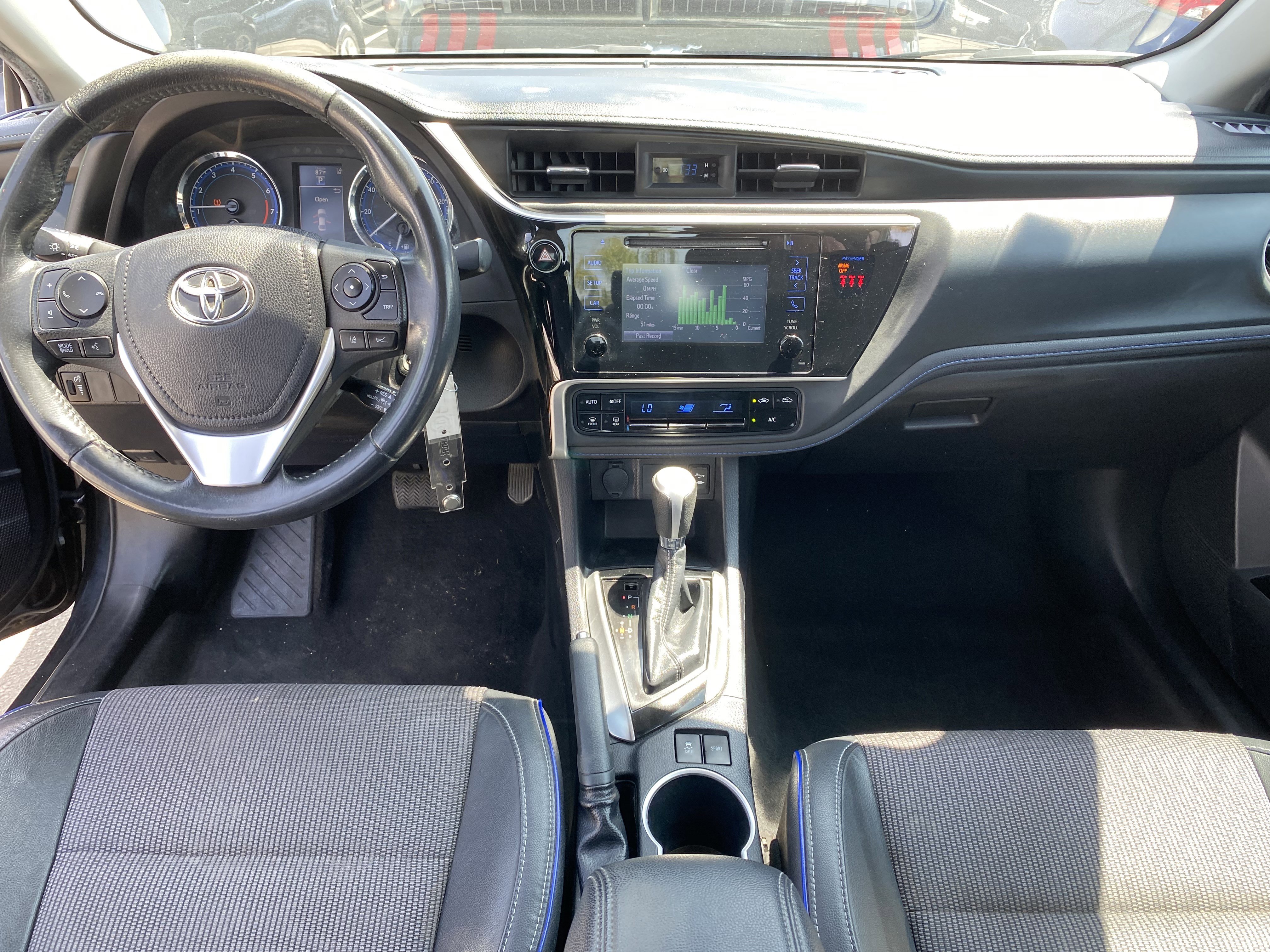 Used 2019 Toyota Corolla SE w/ Protection Package FWD image 16