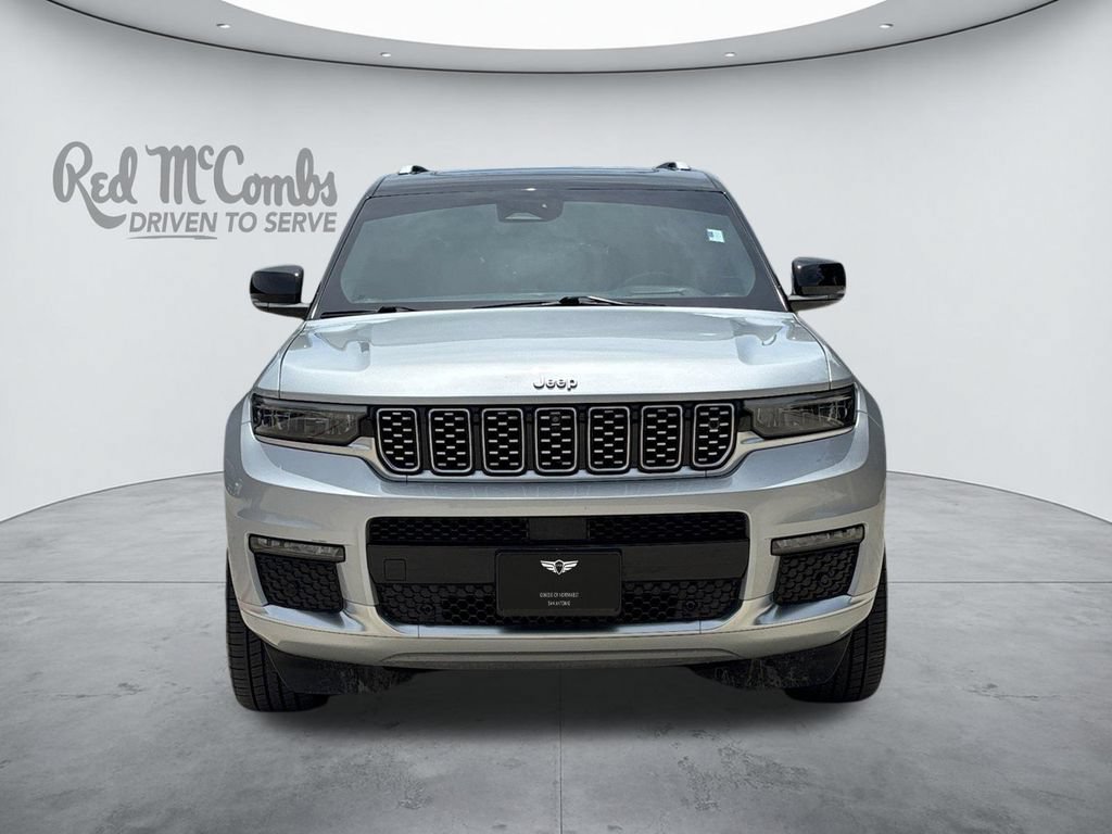 Used 2022 Jeep Grand Cherokee L Summit w/ Advanced Protech Group IV AWD/4WD image 9