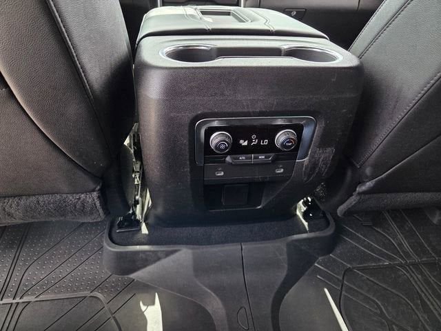 Used 2021 Chevrolet Tahoe Z71 image 16