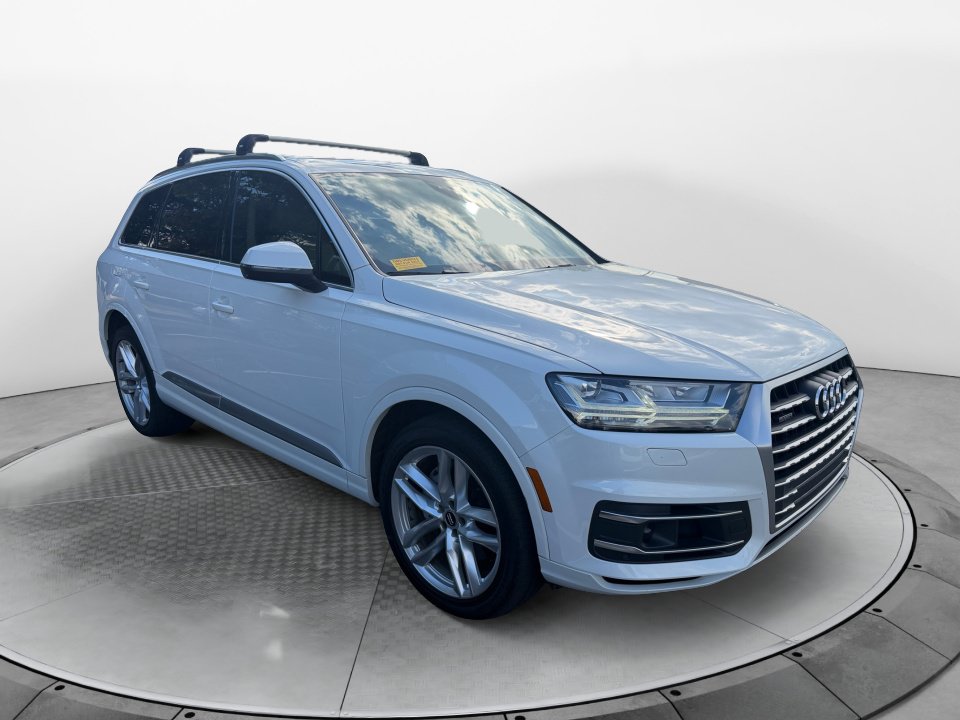 Used 2017 Audi Q7 3.0T Prestige AWD/4WD image 1