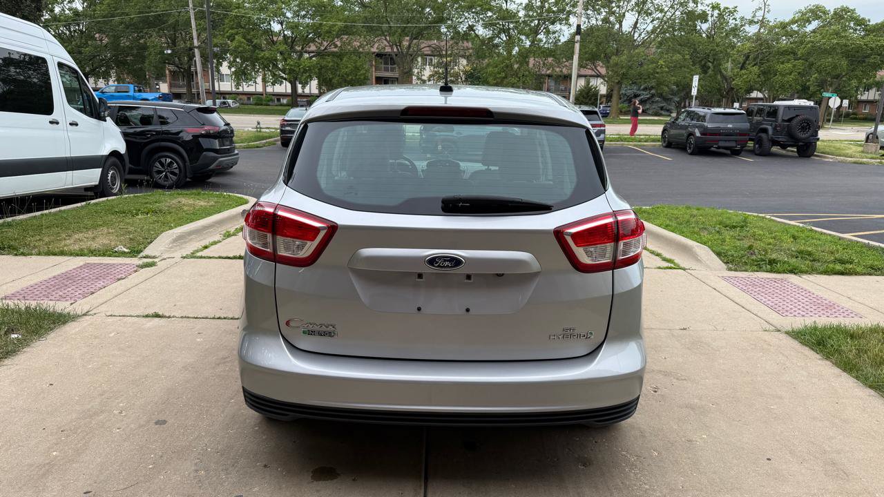 Used 2017 Ford C-MAX Energi SE w/ Equipment Group 402A FWD image 6