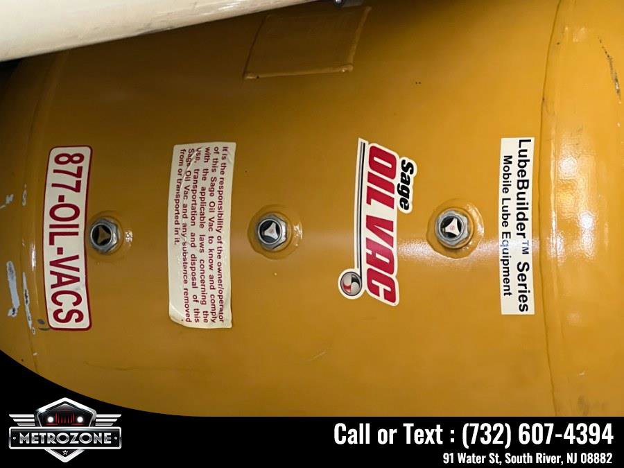 Used 2019 Freightliner Sprinter 3500 w/ Premium Package image 37