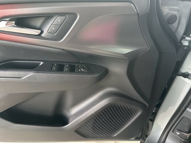 New 2026 Chevrolet Equinox EV RS AWD/4WD image 25