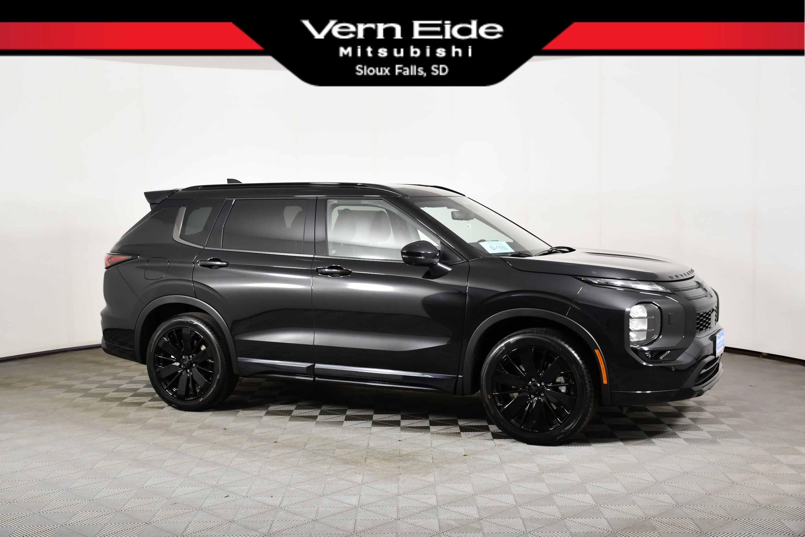 New 2026 Mitsubishi Outlander SEL Black Edition