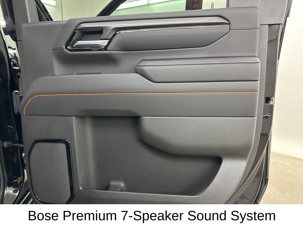 Used 2025 GMC Sierra 2500 AT4 w/ AT4 Premium Plus Package image 25