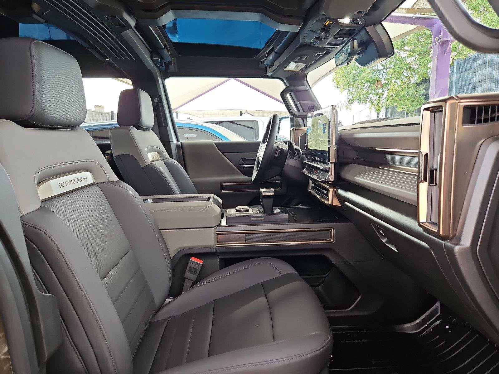 Used 2025 GMC Hummer EV 3X AWD/4WD image 29