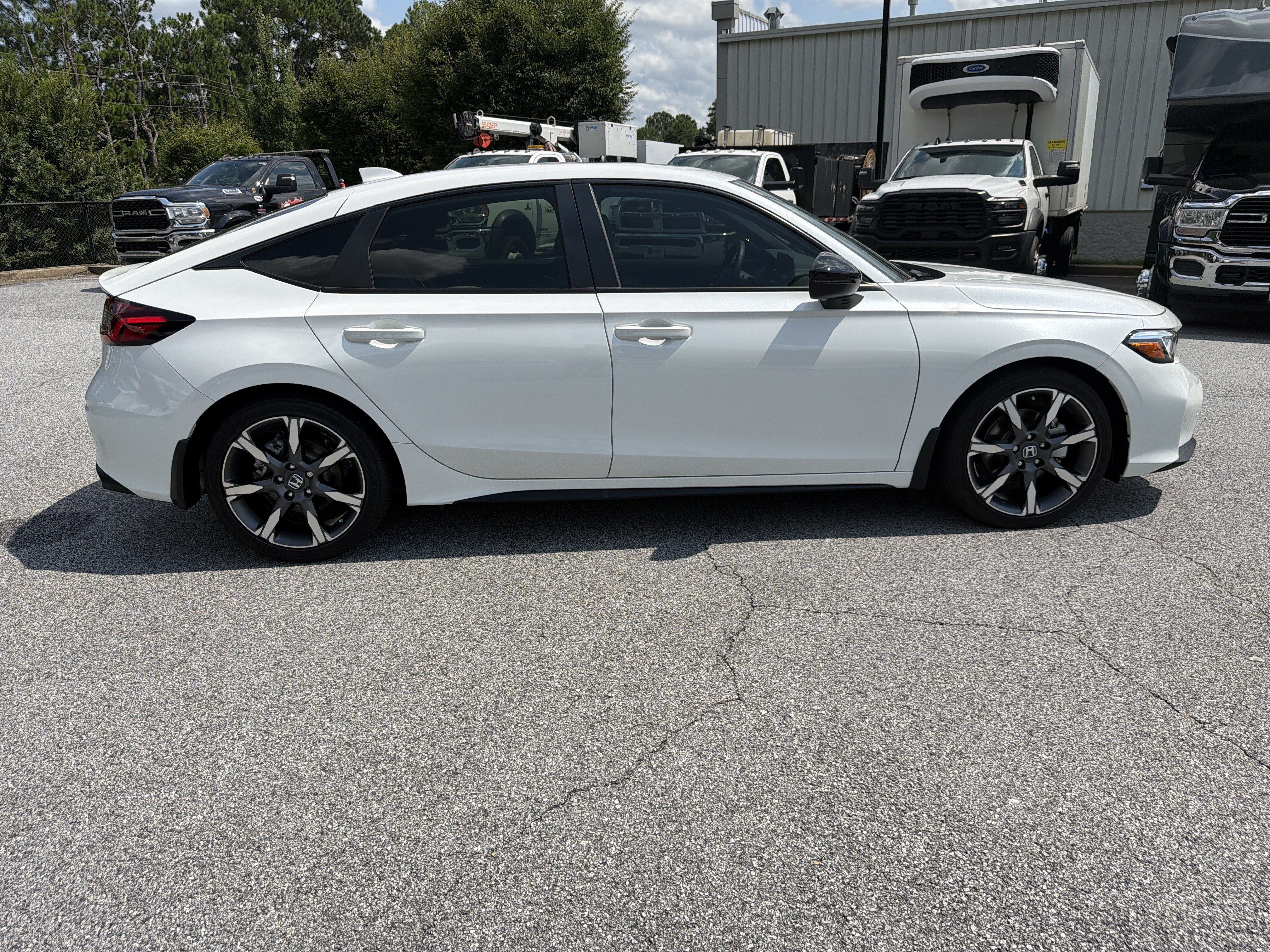 Used 2025 Honda Civic Sport Touring image 11