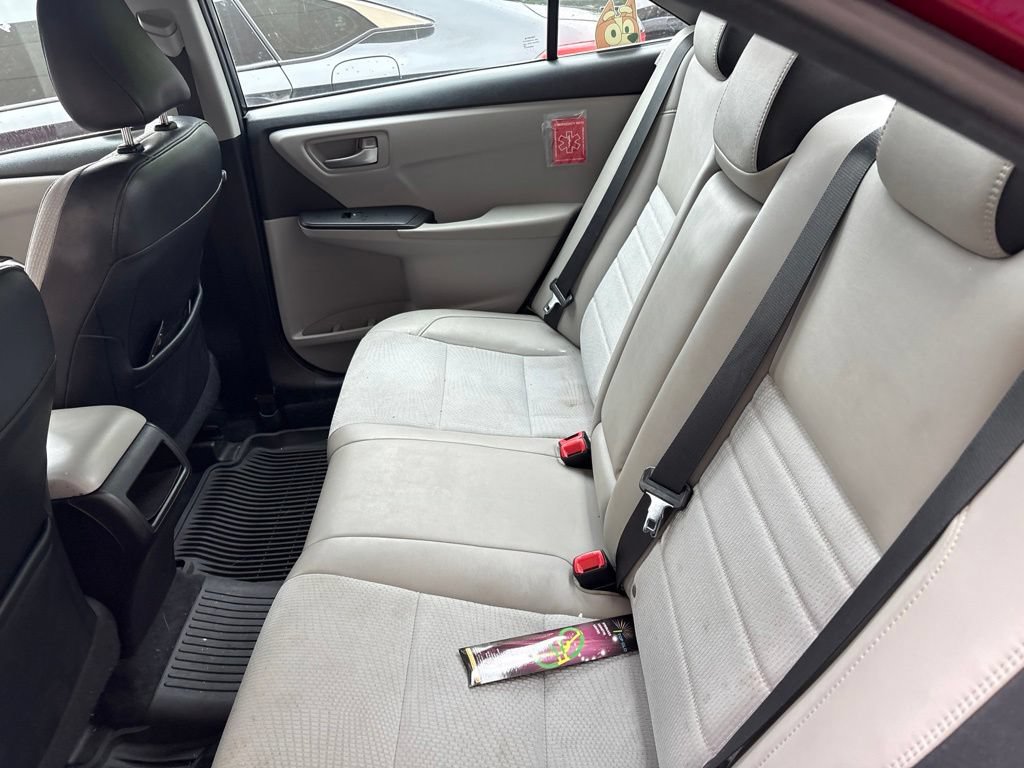 Used 2017 Toyota Camry SE FWD image 13