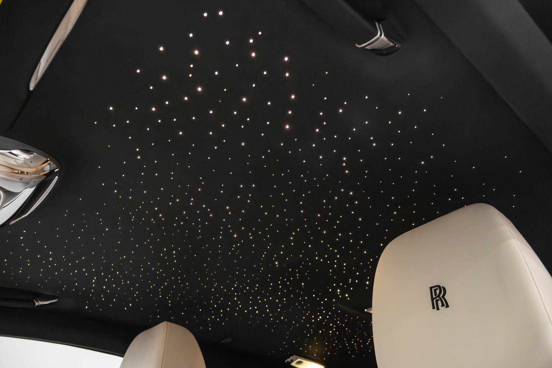 Used 2016 Rolls-Royce Wraith image 30