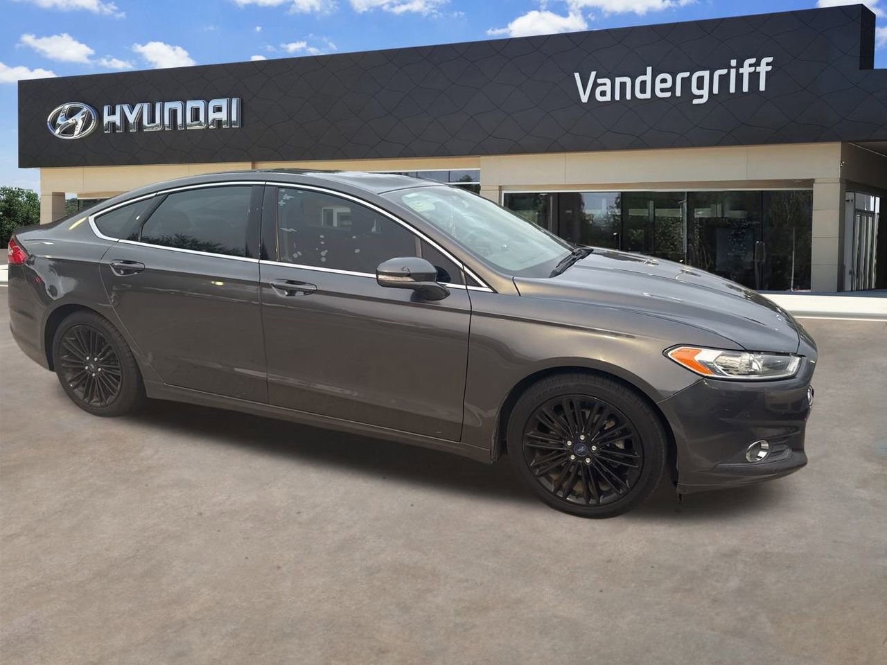 Used 2015 Ford Fusion SE w/ Equipment Group 202A