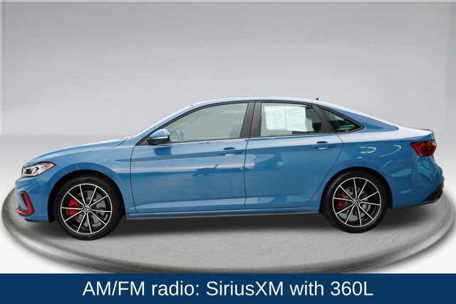 Used 2025 Volkswagen Jetta GLI Autobahn FWD image 9
