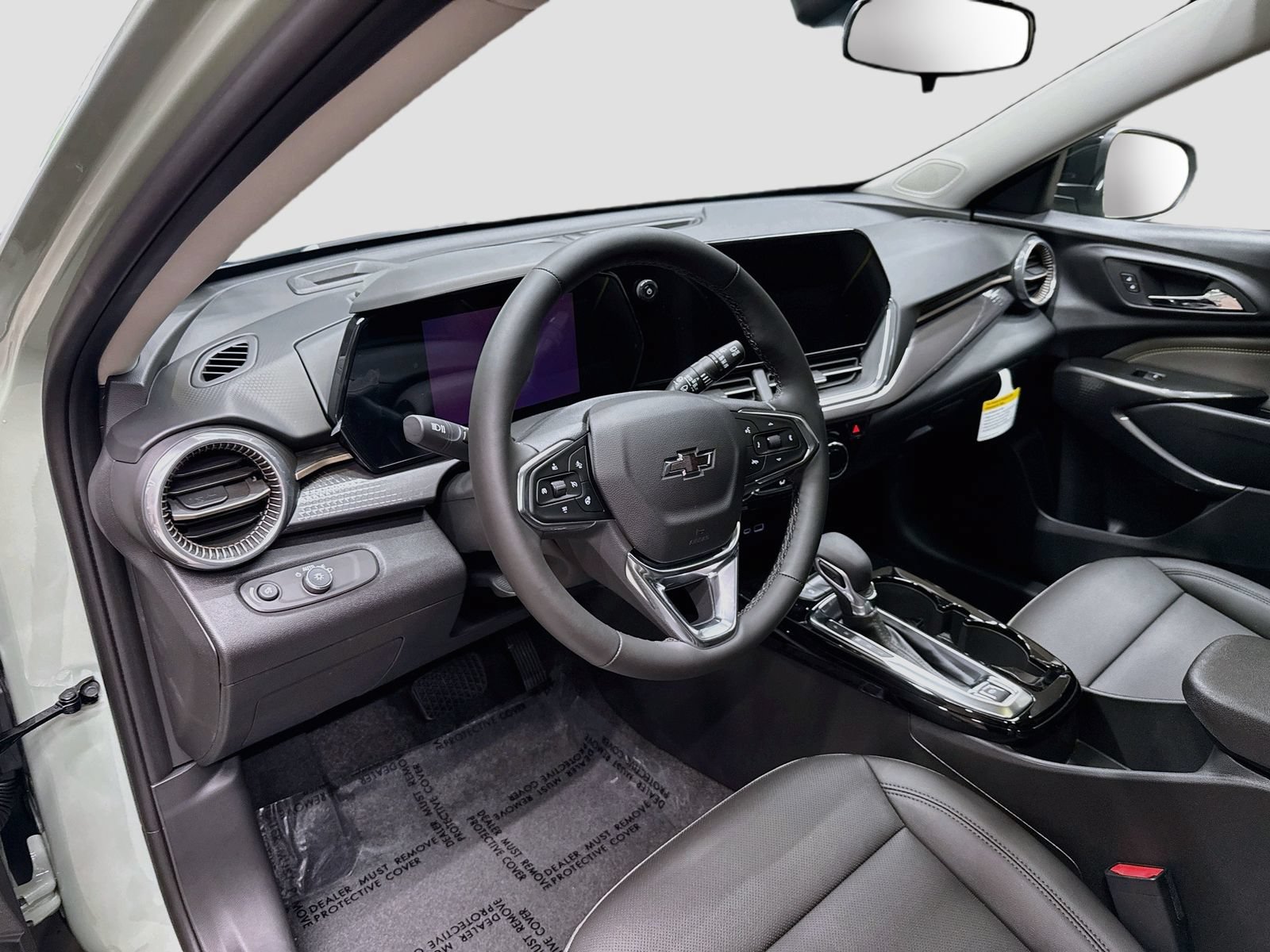 New 2026 Chevrolet Trax ACTIV w/ Sunroof Package FWD image 10
