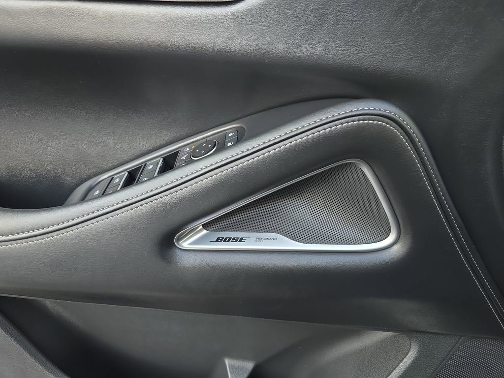 Used 2025 INFINITI QX60 Luxe w/ Black Edition image 18