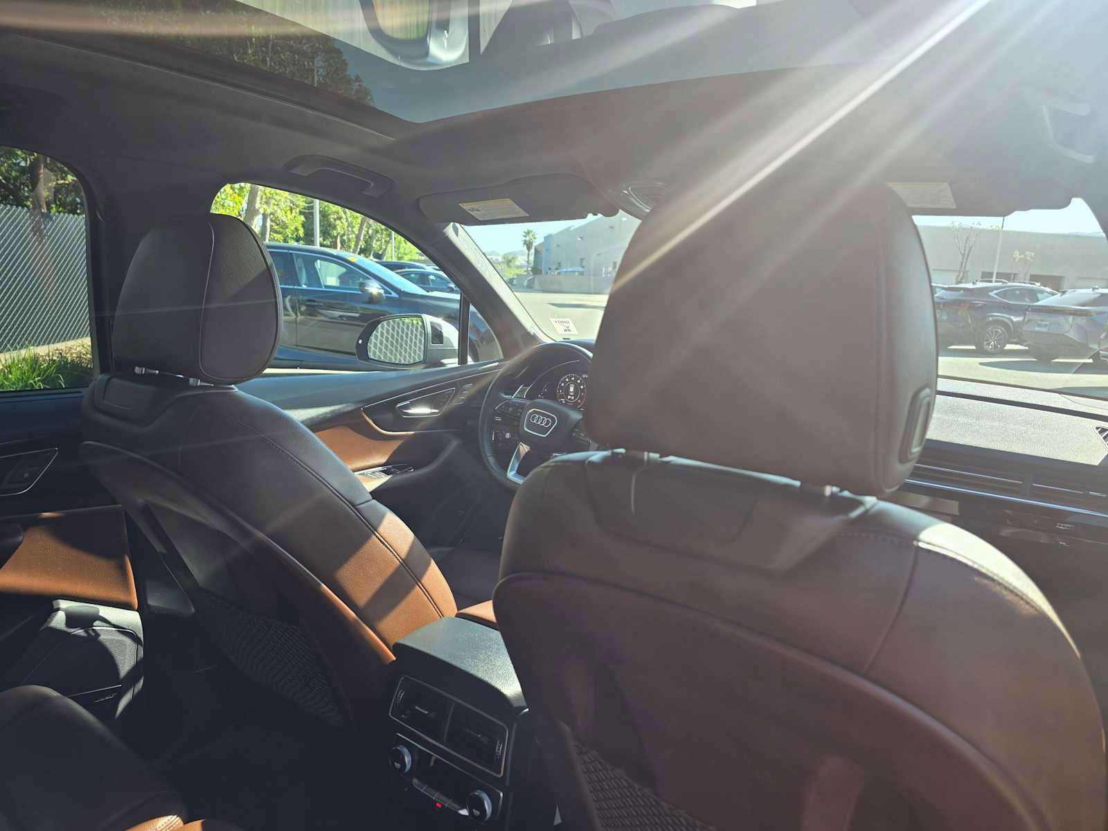 Used 2018 Audi Q7 3.0T Prestige image 15
