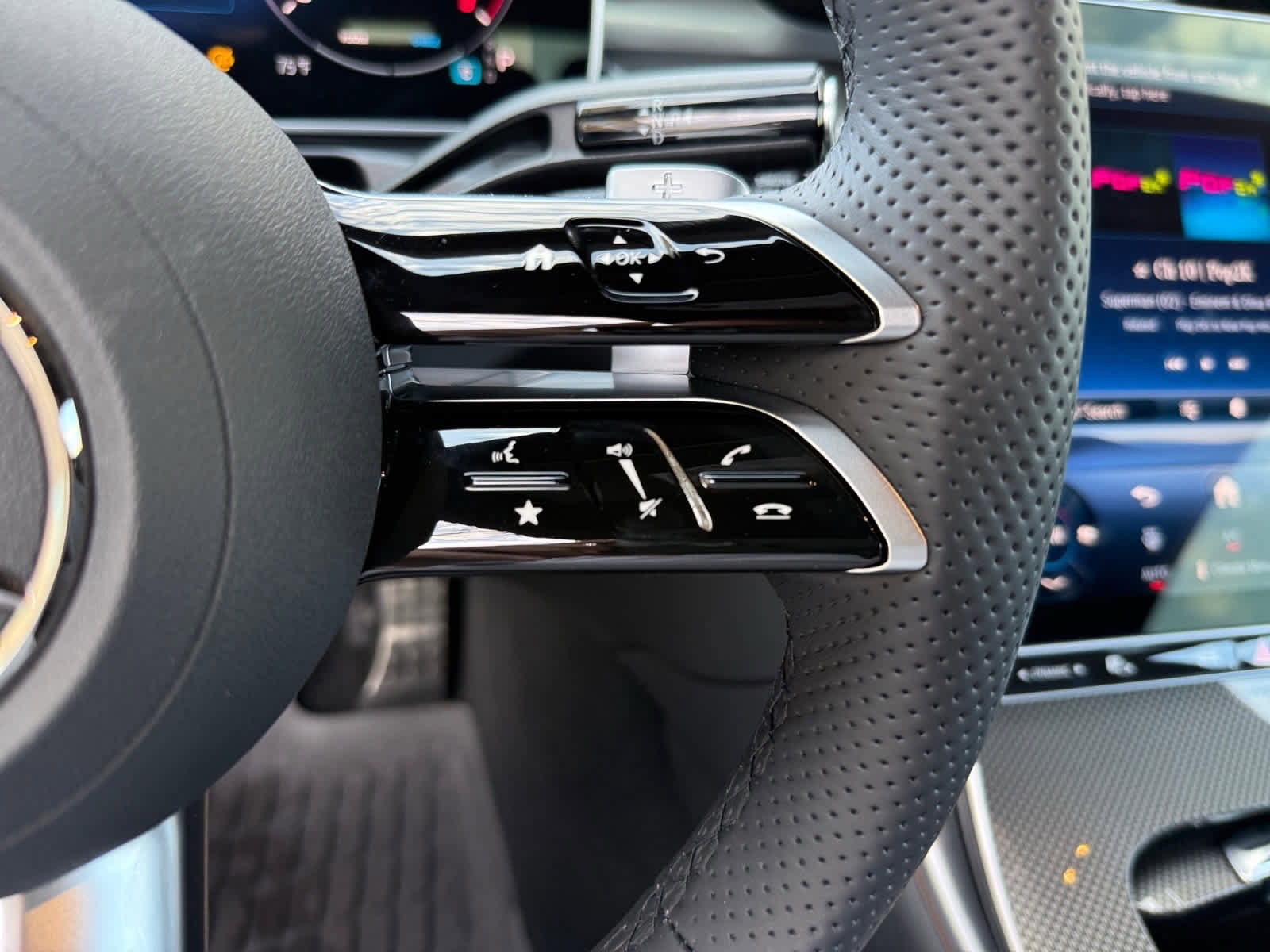 New 2026 Mercedes-Benz CLE 300 4MATIC Coupe image 21