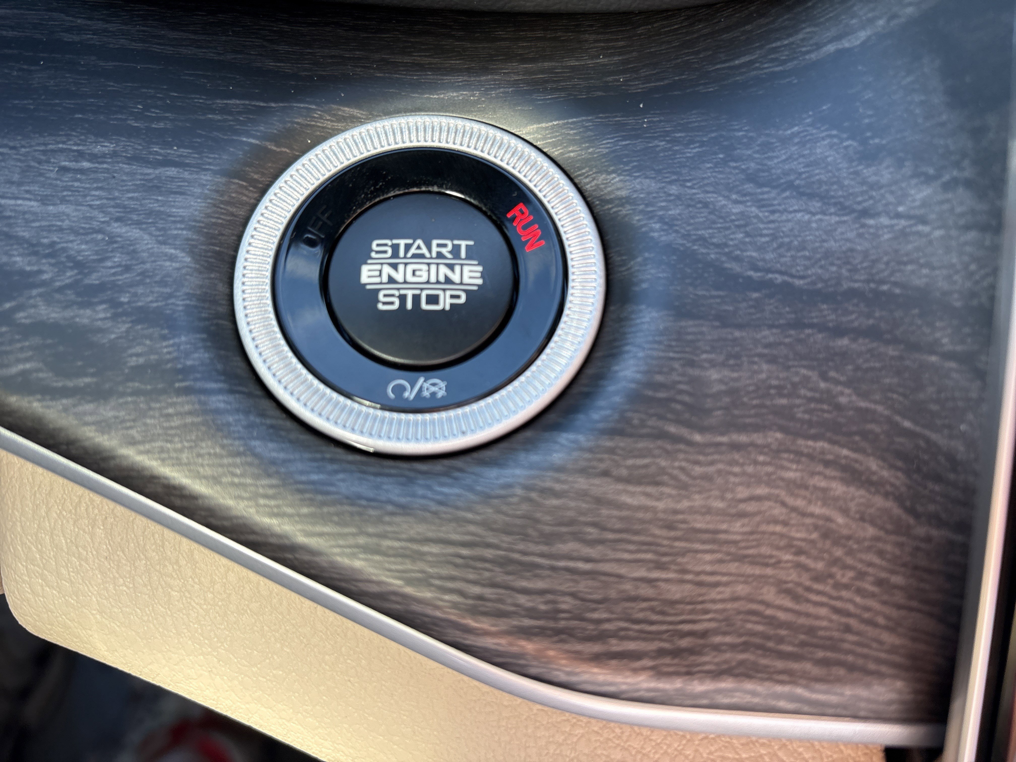 New 2025 Jeep Grand Cherokee Limited image 29