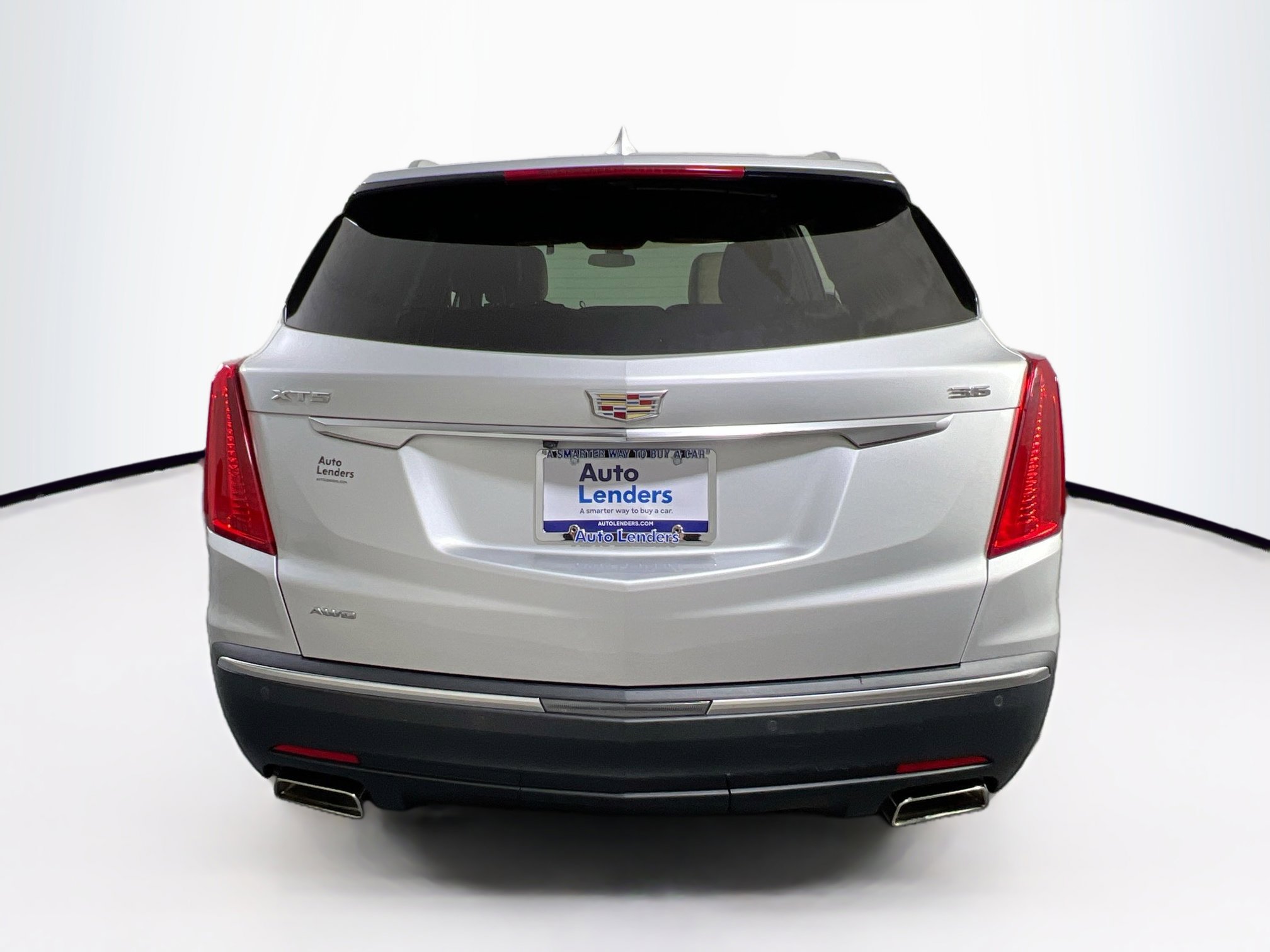 Used 2018 Cadillac XT5 AWD image 6