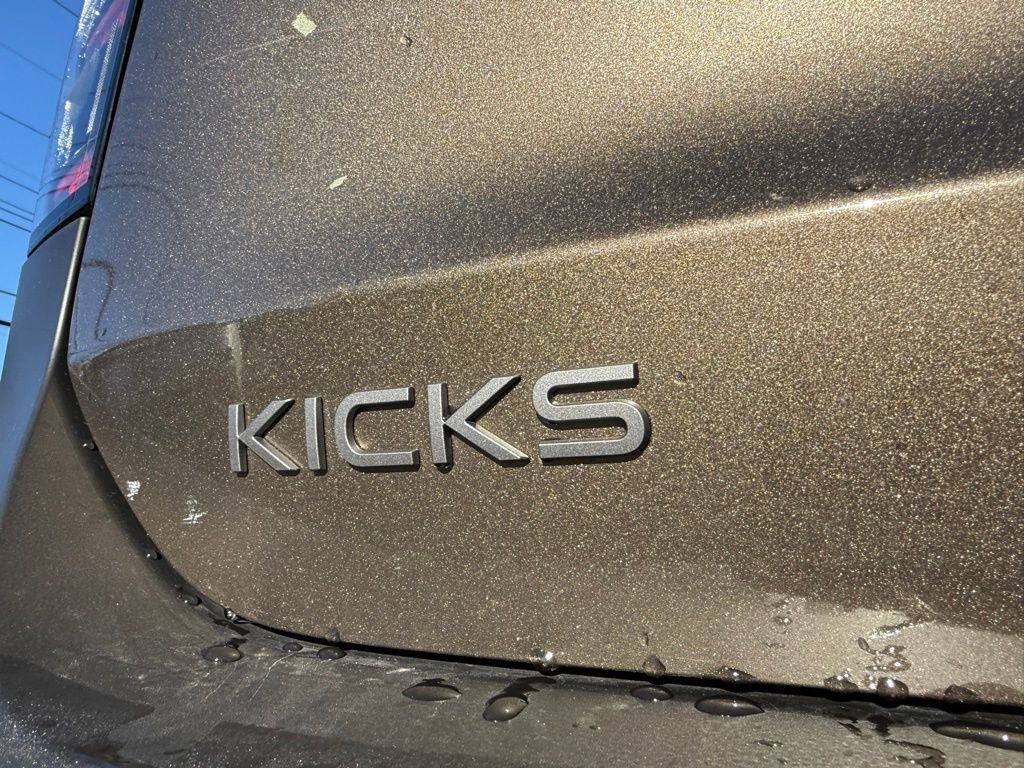 New 2026 Nissan Kicks SV w/ Cold Weather Package image 9