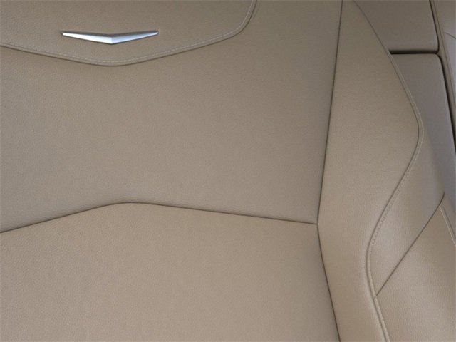 New 2024 Cadillac XT4 Luxury w/ Cold Weather Package image 21