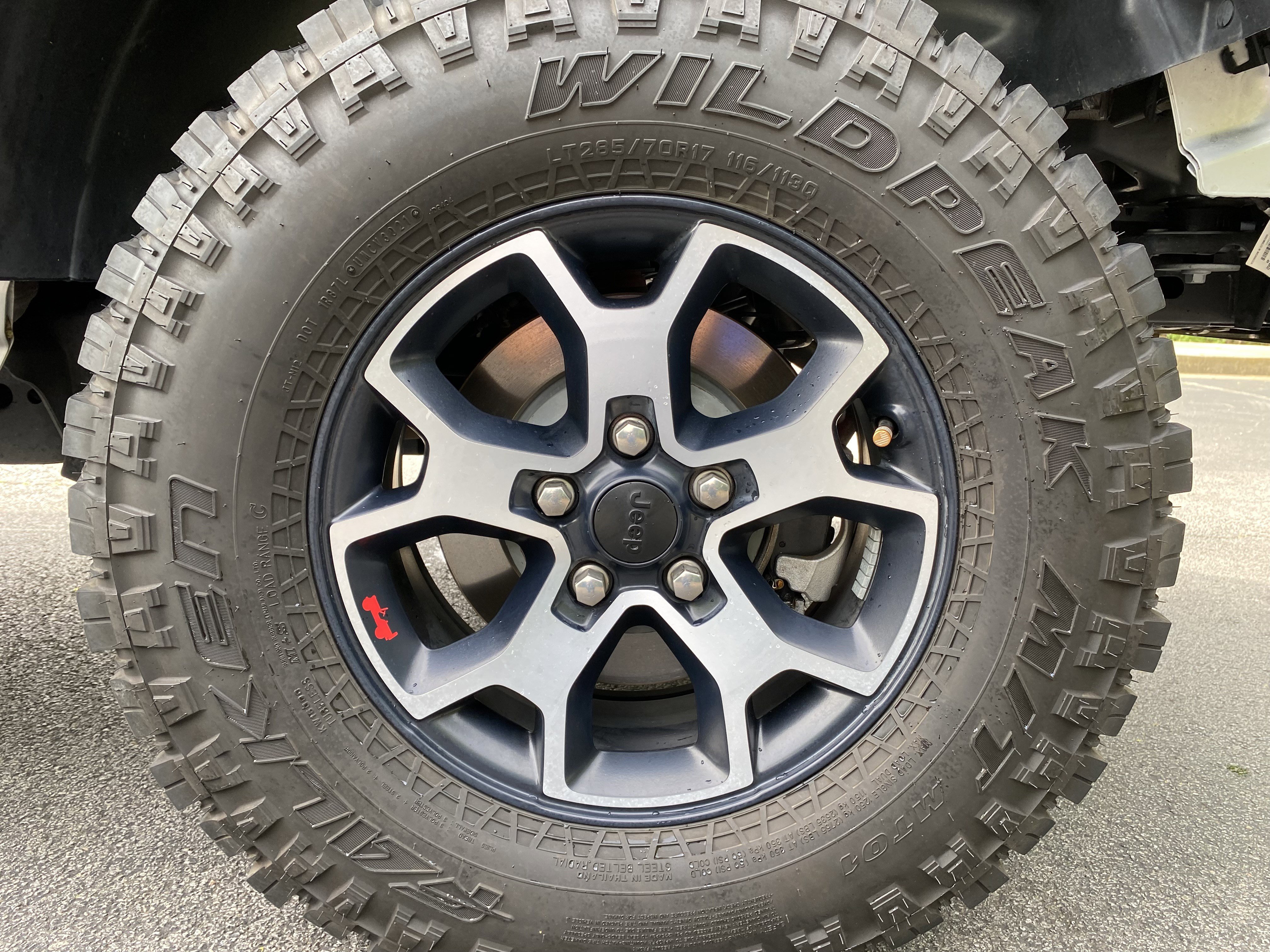 Used 2023 Jeep Wrangler Unlimited Rubicon w/ LED Lighting Group AWD/4WD image 41