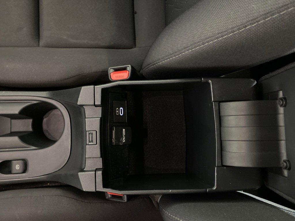 Used 2023 Toyota Corolla LE image 16