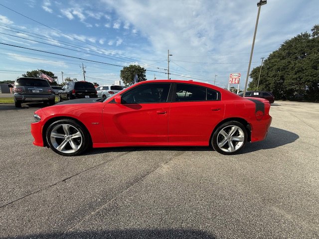 Used 2018 Dodge Charger R/T w/ Driver Confidence Group image 1