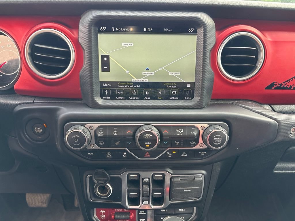Used 2020 Jeep Gladiator Rubicon AWD/4WD image 11