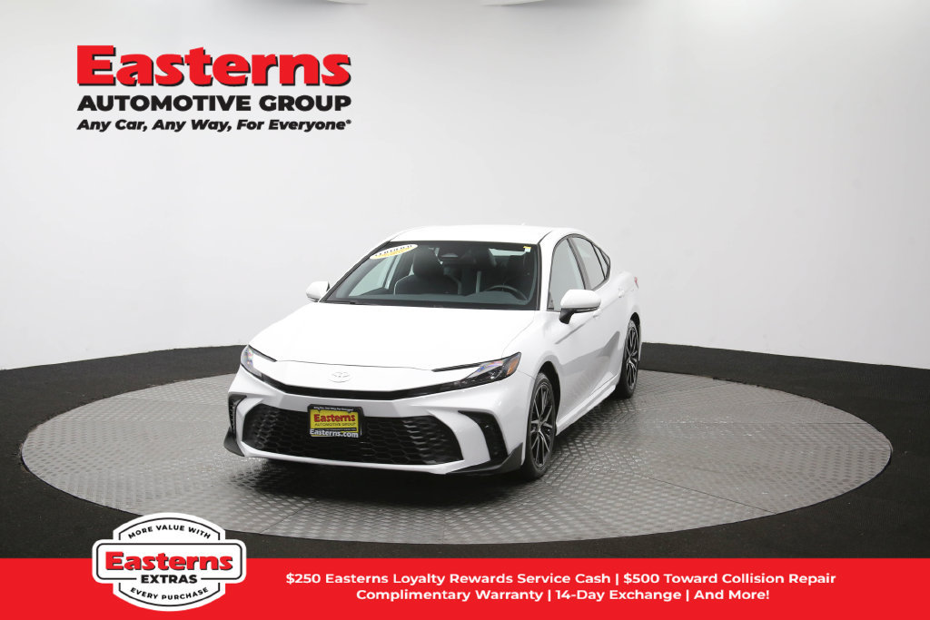 Used 2025 Toyota Camry SE FWD image 53