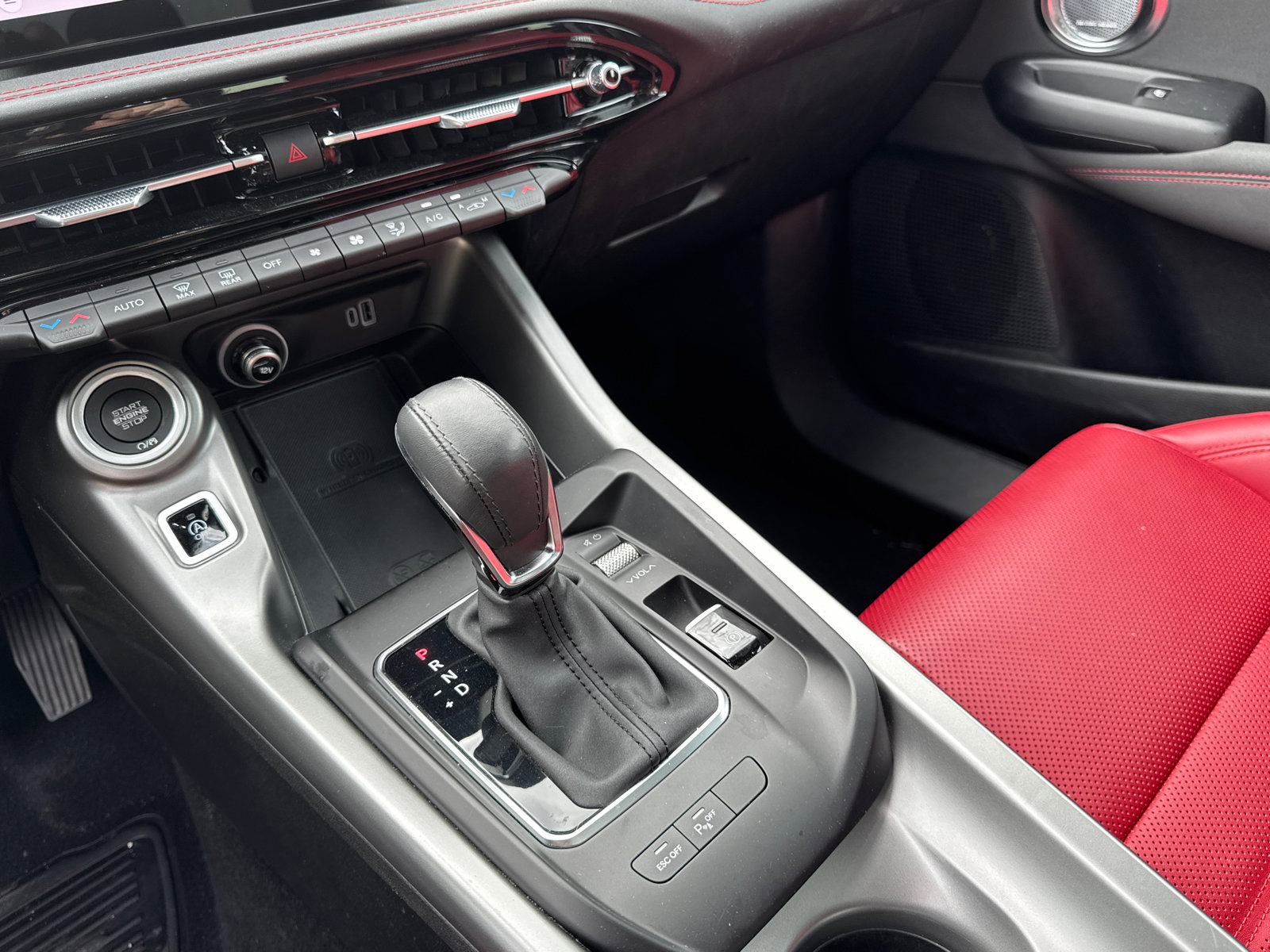 Used 2024 Dodge Hornet GT image 32