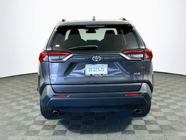 Used 2024 Toyota RAV4 XLE FWD image 9