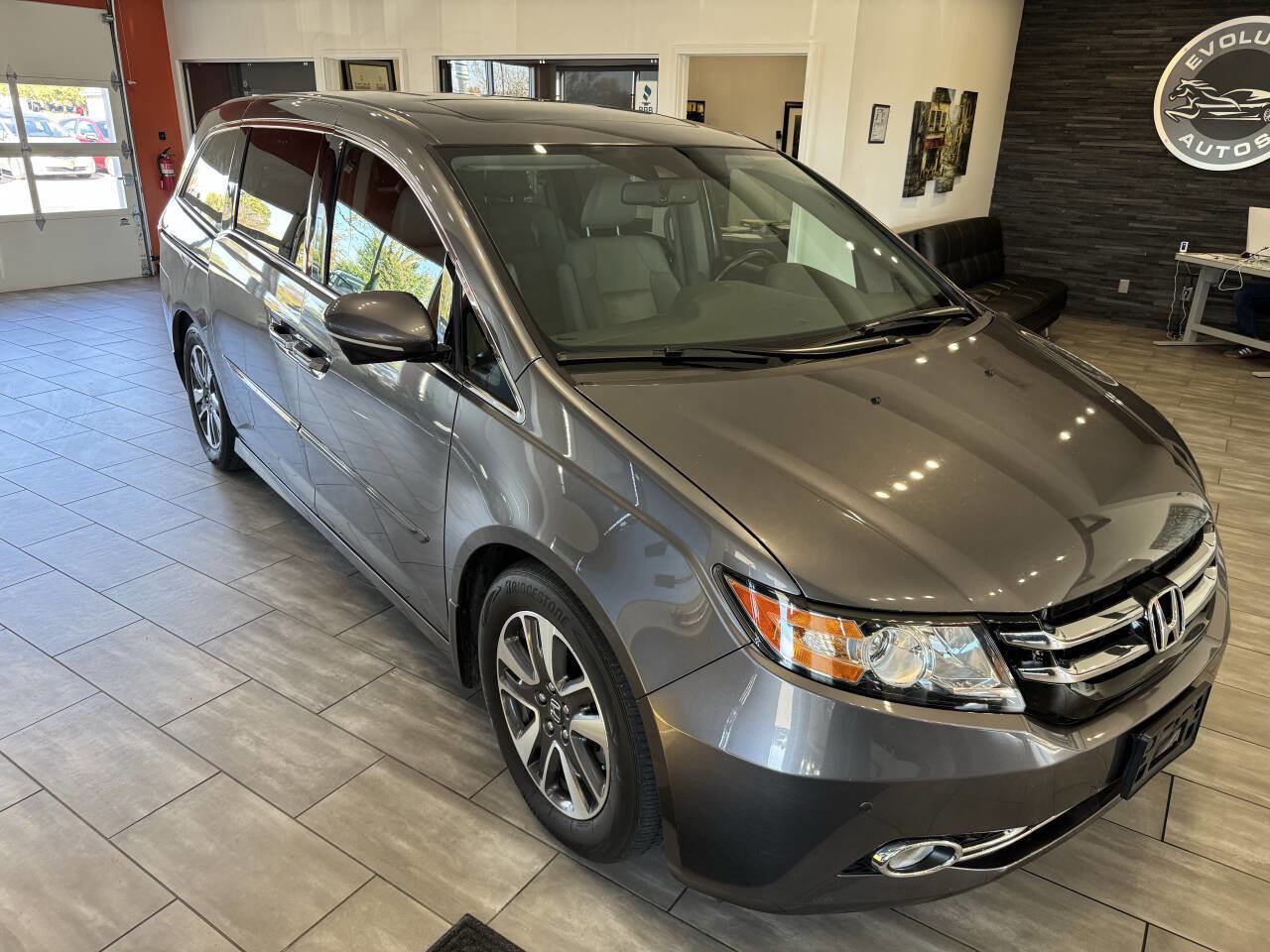Used 2014 Honda Odyssey Touring Elite