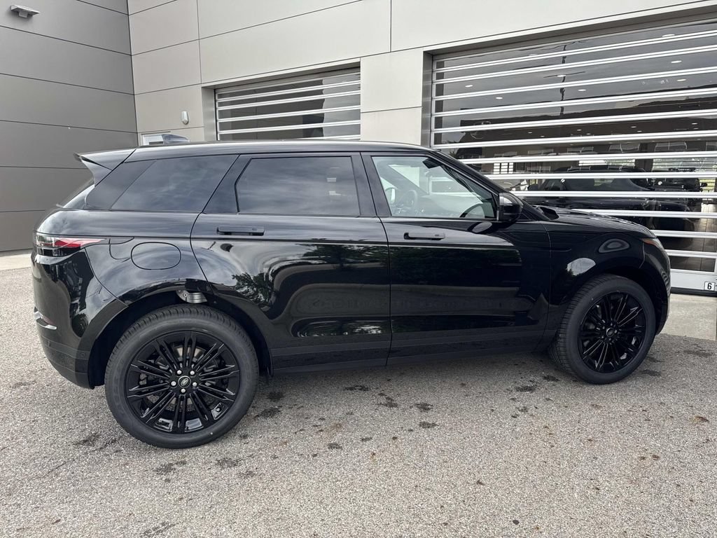 New 2026 Land Rover Range Rover Evoque S AWD/4WD image 6