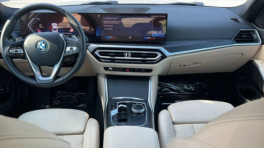Used 2024 BMW 330e w/ Convenience Package RWD image 9