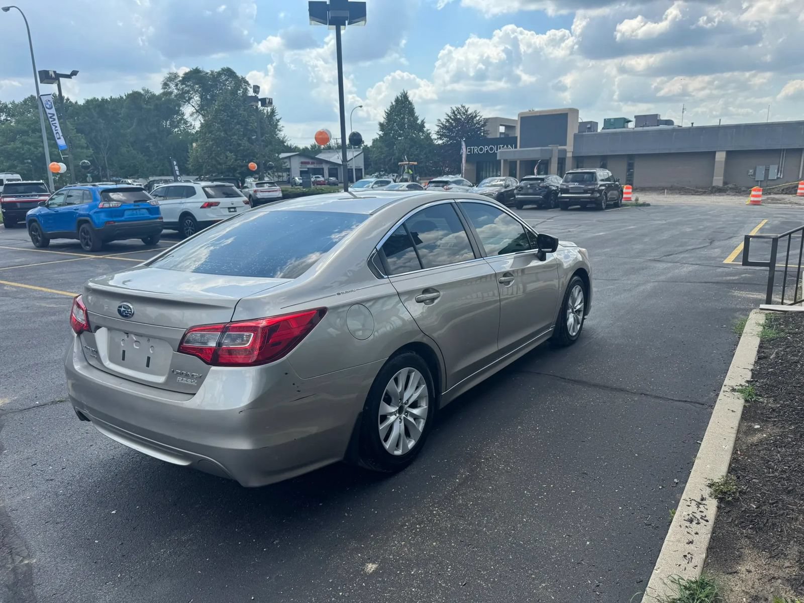 Used 2017 Subaru Legacy 2.5i w/ Alloy Wheel Package AWD/4WD image 4