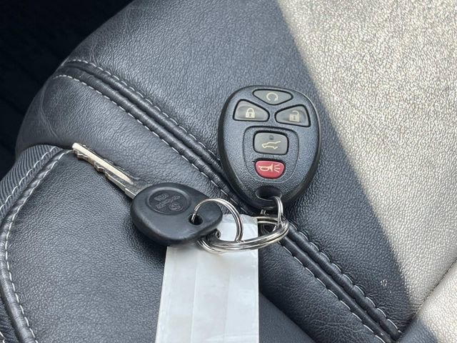 Used 2015 Chevrolet Traverse LT image 36