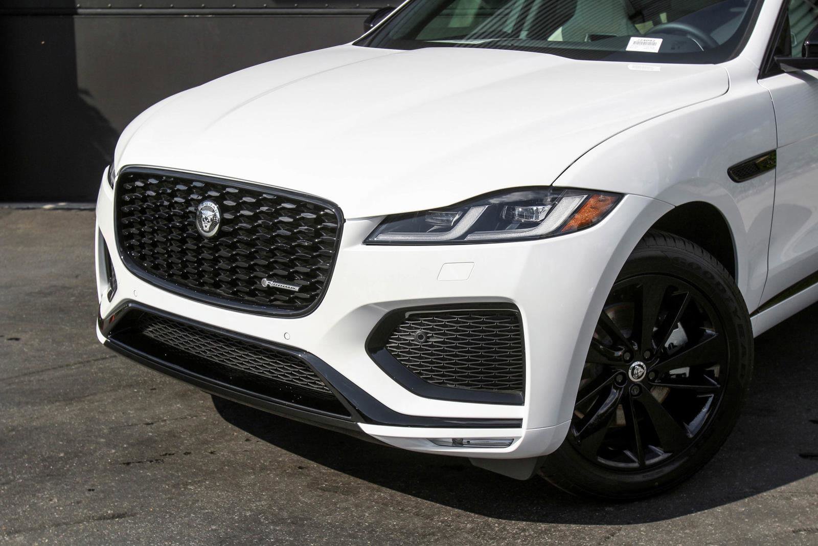 New 2025 Jaguar F-PACE R-Dynamic S AWD/4WD image 2