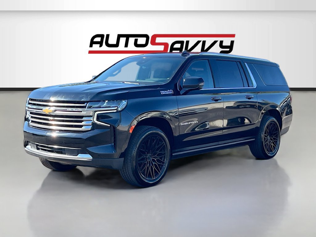 Used 2024 Chevrolet Suburban High Country AWD/4WD image 3
