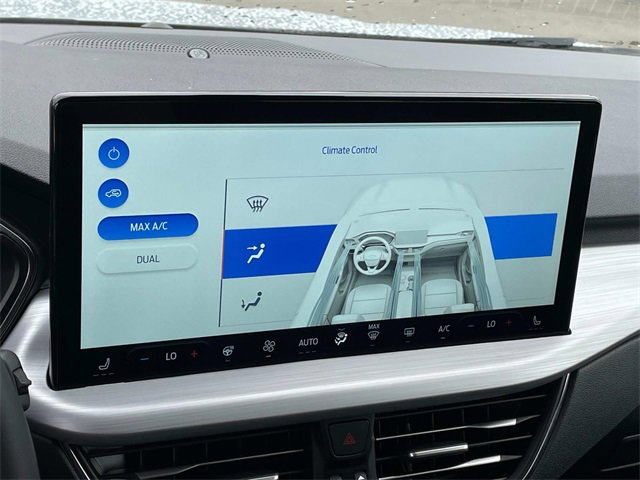 New 2025 Ford Escape SE w/ PHEV Premium Package image 13