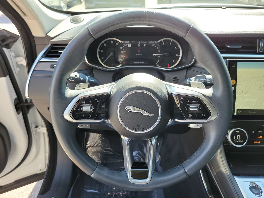 Used 2023 Jaguar F-PACE S AWD/4WD image 34