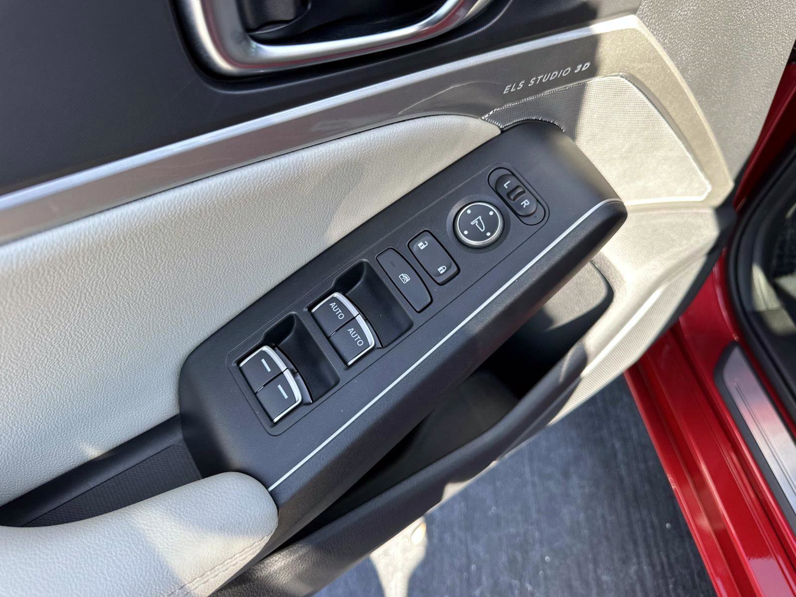 Used 2023 Acura Integra A-Spec image 18