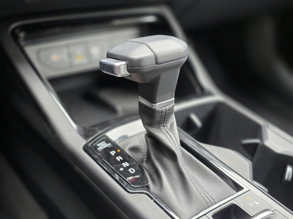 Used 2025 Kia K5 GT-Line image 36