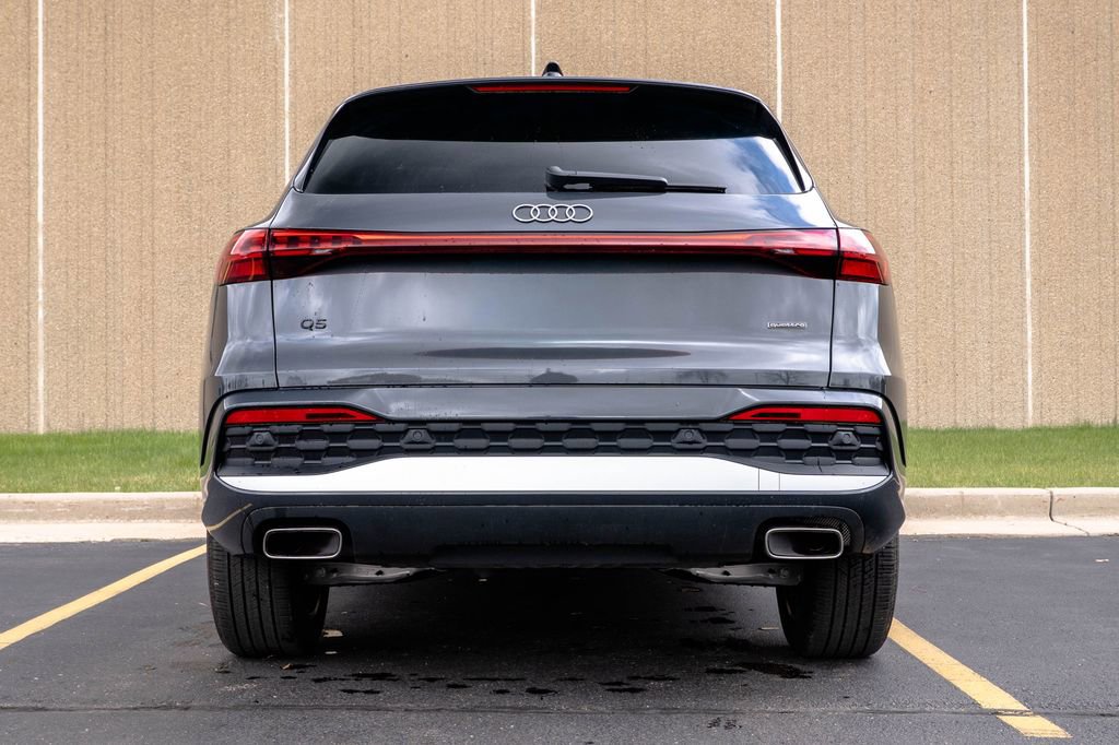 Used 2025 Audi Q5 Premium w/ Convenience Package AWD/4WD image 8