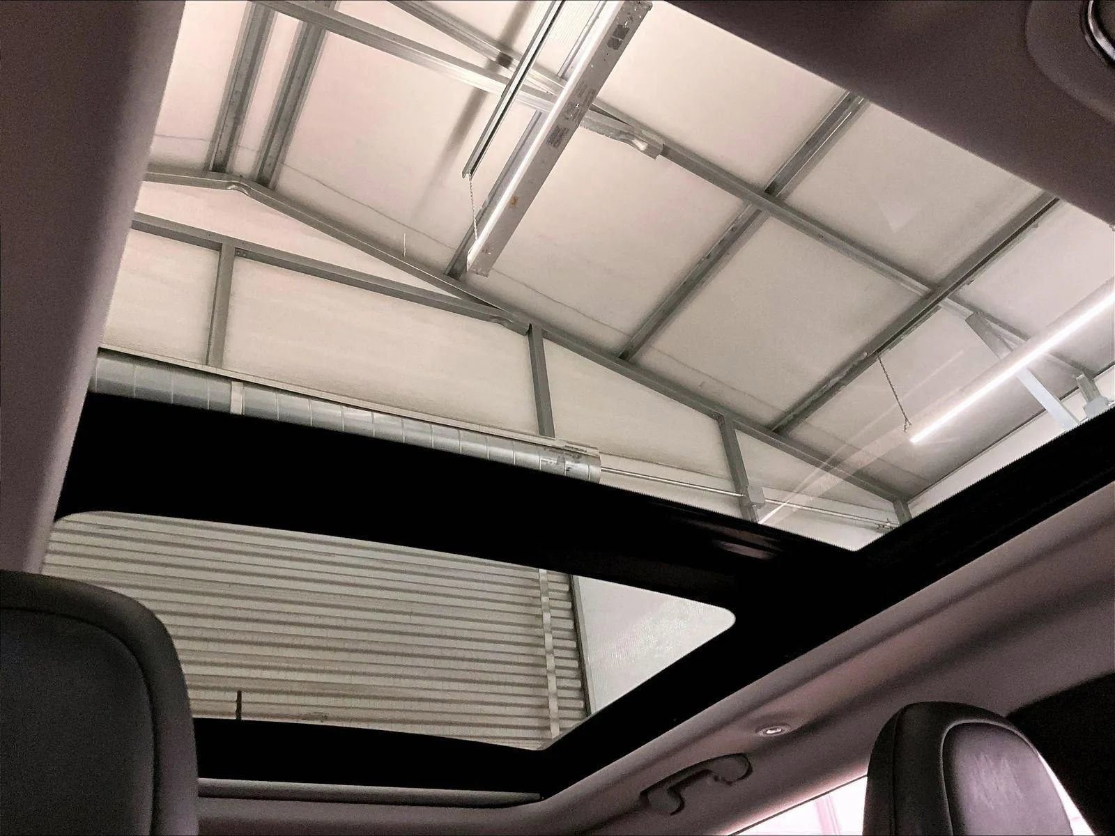 Used 2019 Jeep Cherokee Limited image 21