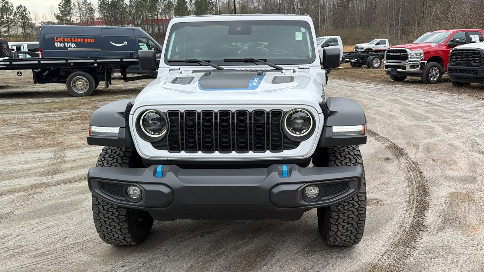 Used 2024 Jeep Wrangler Unlimited Rubicon 4xe image 3